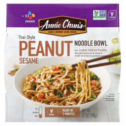 Annie Chun's, лапша быстрого приготовления, арахис и кунжут по-тайски, неострая, 246 г (8,7 унции)